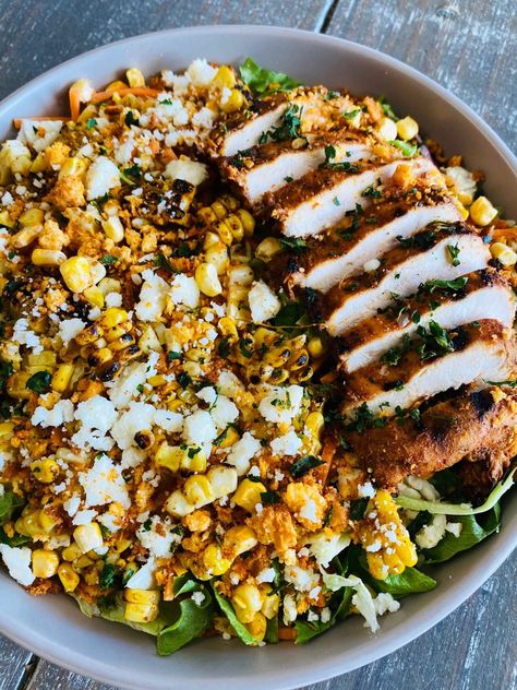 Grilled Mexican Street Corn Chicken Salads is a healthy recipe with grilled chicken and corn to top street corn salad kits for an easy dinner! Mexican Street Corn Chicken, Grilled Mexican Street Corn, Street Corn Chicken, Chicken And Corn, Street Corn Salad, Chicken Salads, Corn Chicken, Salad Kits, Mexican Street Corn