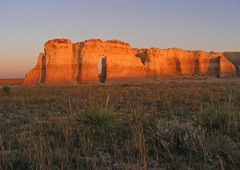 Keyhole Arch - Lewis, Kansas Kansas Landscape, Area Map, Artist Websites, Sea Creatures, Kansas, Monument, Arch, Jade, A Small