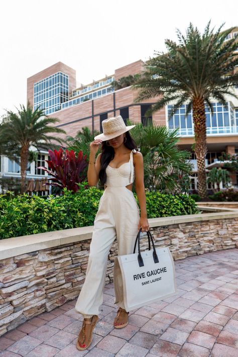 What I Wore in Naples Naples Florida Outfits, Resort Wear Outfits, Mia Mia Mine, Florida Outfits, Winter Date Night Outfits, Vinyl Leggings, Mia Mia, Christian Louboutin So Kate, Denim Wear