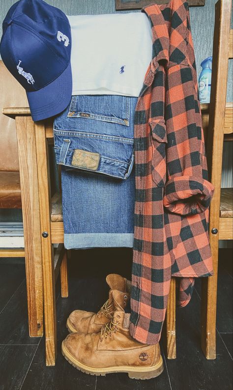 Lumberjack Fashion, Forest Outfit, Timberland Outfit, Timberland Jeans, Lumberjack Style, Ralph Lauren Cap, Mens Rugged, Boots Timberland, Gentleman Outfit