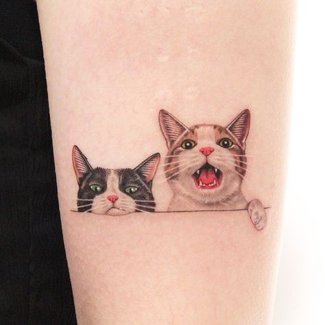 40 Unique Cat Tattoo Designs for Cat Lovers 2024 Unique Cat Tattoo, Minimal Cat Tattoo, Cat Portrait Tattoos, Cat Tattoo Simple, Cute Cat Tattoo, Portrait Tattoos, Moon Tattoo Designs, Cat Tattoos, Cat Tattoo Designs