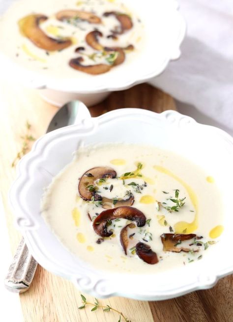 Cheesy Cauliflower Mushroom Soup Cauliflower Mushroom, Low Oxalate, Meatless Meal, Cheesy Cauliflower, Vegetarian Soup, Chowder Recipes, Homemade Soup, Homemade Food, Mushroom Soup