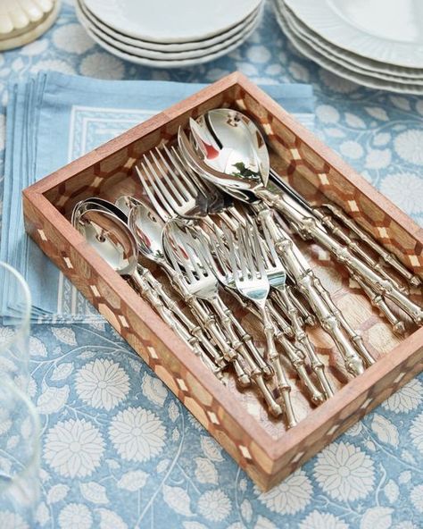 Amanda Lindroth on Instagram: "The most magical celebrations happen at home! ​✨ ​​​​​​ Our best-selling Bamboo metal flatware is ready for all the fun.​​​​​​​​ We love it tucked in Amanda's Sorrento Parquetry tray sitting upon our beautiful Calypso linens. LET THE FUN BEGIN 🍾 ​​​​​​​​ #islandinspired #interiordesign #coastalliving #rattan #wicker #handblockprinted #amandalindroth #lindrothdesign #amandalindrothdesign #tablescaping #tabletopdecor #setthetable #tropicalinteriors #islandliving # Amanda Lindroth, Tropical Interiors, Parquetry, Beautiful Table Settings, Let The Fun Begin, Island Living, Sorrento, Beautiful Table, Coastal Living