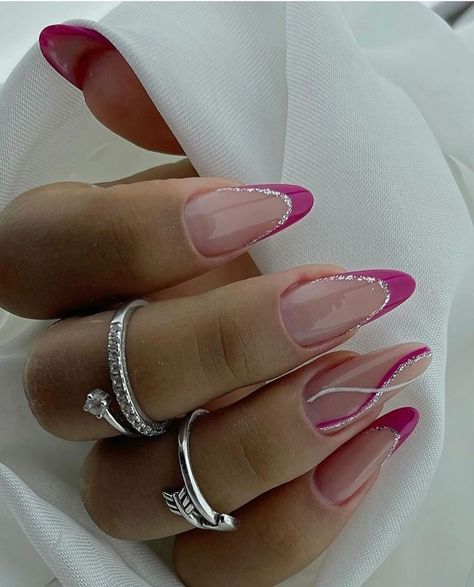 🚀 Quer transformar sua paixão por unhas em uma carreira de sucesso? 💅 Nosso curso de unhas está aqui para te ajudar a dominar as técnicas mais desejadas do mercado! Aprenda, pratique e comece a ganhar dinheiro fazendo o que ama. 🌟 Inscreva-se agora e dê o primeiro passo rumo ao seu futuro brilhante! ✨ - Siga nosso perfil para saber mais Marque uma amiga nos comentários - ##cursodeunhas #unhasperfeitas #Beleza #Empreendedorismo #DicasDeBeleza #NailArt #UnhasDesign #TransformeSuaVida #M... Acrylic Nail Shapes, Nail Salon Design, Romantic Nails, Simple Gel Nails, Her Nails, Classy Acrylic Nails, Hair Done, Minimalist Nails, Prom Nails