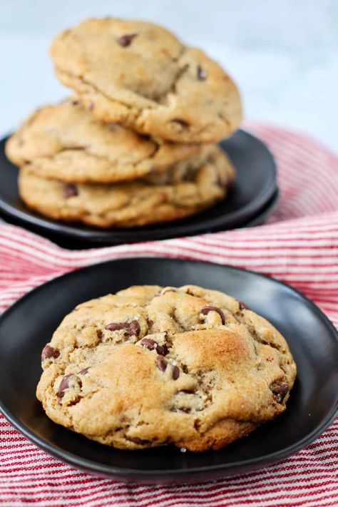 Whole Wheat Chocolate Chip Cookies, Wheat Chocolate Chip Cookies, Browned Butter Chocolate Chip Cookies, Whole Wheat Cookies, Brown Butter Chocolate Chip Cookies, Sourdough Starter Discard Recipe, Sour Dough, Browned Butter, Sourdough Baking