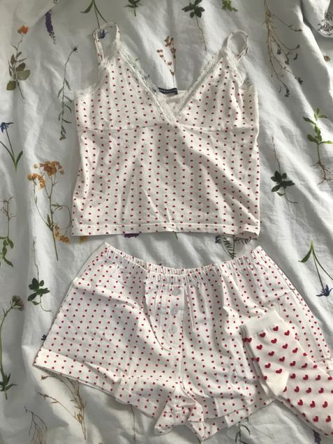 Amara Heart Tank, Heart Pjs, Aesthetic Brandy Melville, Set Aesthetic, Random Clothes, Business Idea, Lolita Dress, Paper Doll, Fit Inspo