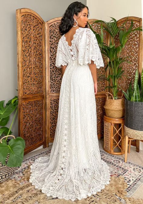 Kimono Style Wedding Dress, Kimono Wedding Dress, Bohemian Lace Wedding Dress, Lace Wedding Dress Boho, Fringe Wedding Dress, 70s Wedding Dress, Kaftan Wedding, Wrap Wedding Dress, Bohemian Style Wedding Dresses