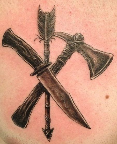 Tomahawk Tattoo Design, Tomahawk Tattoo, Indian Arrow Tattoo, Arrow Head Tattoos, Knife Tattoos, Indian Skull Tattoos, Shoulder Armor Tattoo, Deer Skull Tattoos, Indian Tattoo Design