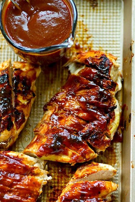 Juicy Grilled Chicken, Balsamic Vinegar Chicken, Homemade Bbq Sauce, Dinner Rotation, Homemade Barbecue Sauce, Chicken Print, Bbq Sauce Recipe, Homemade Bbq, Bbq Sauce Homemade