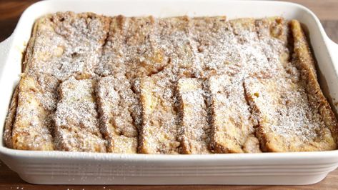 Cinnamon Swirl French Toast Casserole - Baked French Toast Cinnamon Swirl Bread French Toast, Cinnamon Bread French Toast, Cinnamon Swirl French Toast, Gluten Free French Toast, Bread French Toast, French Toast Bake Recipe, Banana French Toast, Swirl Bread, Cinnamon Swirl Bread