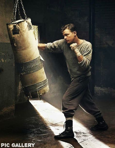 Leonardo DiCaprio sexiest man alive | Photo of " The Great Gatsby " Gym Photography, Leo Dicaprio, Fitness Photography, Boxing Workout, Punching Bag, My Struggle, Mike Tyson, Action Poses, Leonardo Dicaprio