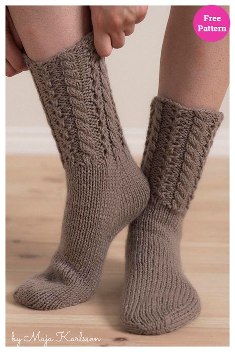 Bed Socks Knitting Pattern Free, Socks Knitting Pattern Free, Socks Free Knitting Pattern, Cable Socks, Bundt Recipes, Socks Knitting Pattern, Cable Knit Socks, Woolen Socks, Bed Socks