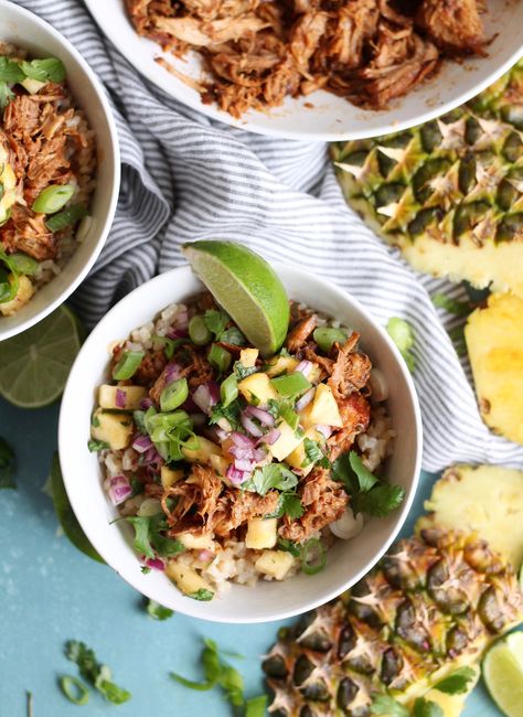 Hawaiian Pulled Pork Rice Bowls with Pineapple Salsa Pulled Pork And Rice, Pork Rice Bowls, Pork Bowl Recipe, Hawaiian Pulled Pork, Pork And Rice, Hawaiian Pork, Bowl Meals, Pineapple Pork, Pork Fried Rice