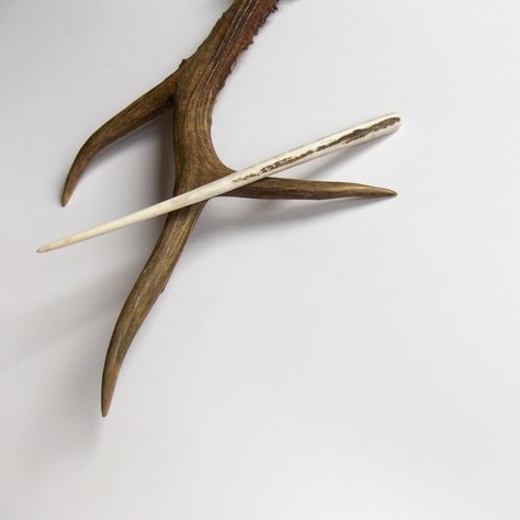 Deer antler hair stick, Hair chopstick, antler hair stick, bone carving, hair pin, Hair accessories, suitable for men, Handmade, MariyaArts by mariya4woodcarving on Etsy https://www.etsy.com/listing/228487407/deer-antler-hair-stick-hair-chopstick Hair Stick Men, Bone Hair Pin, Bone Collector, Witch Crafts, Antler Design, Chopstick Hair, Hair Brooch, Bone Crafts, Princess Leonor