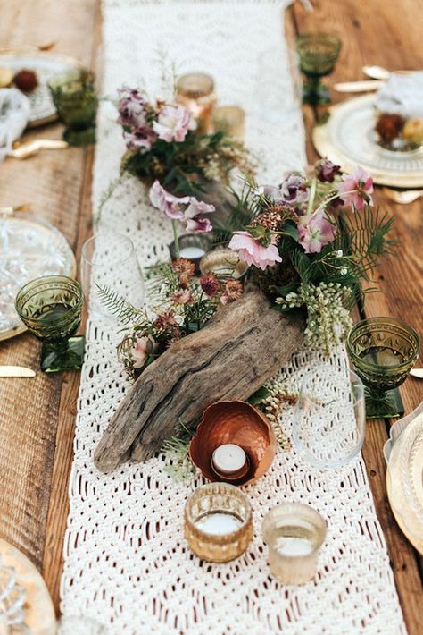 30 Free-Spirited Bohemian Wedding Ideas ❤️ bohemian wedding ideas wooden snags with flowers on an openwork tablecloth gallivan photo ❤️ See more: http://www.weddingforward.com/bohemian-wedding-ideas/ #weddingforward #wedding #bride #bohowedding #bohemianweddingideas Boho Wedding Dress With Sleeves, Whimsical Wedding Inspiration, Wedding Table Themes, Whimsical Wedding Decorations, Rustic Wedding Decorations, Wedding Table Designs, Tafel Decor, Macrame Wedding, Boho Chic Wedding