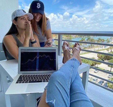 Signal App, Technical Trading, Copy Trading, Adidas Art, Black Couple Art, Forex Trading Signals, Money Trading, Rich Girl Lifestyle, Trading Charts