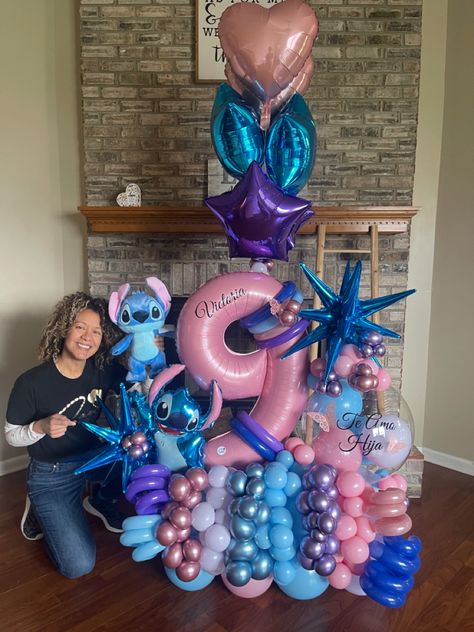 Happy Birthday Balloon Bouquet Delivery, Balloons Bouquet, Balloon Business, Balloon Clusters, Floristry Design, Gemini Birthday, Balloon Garland Diy, First Birthday Pictures, Wedding Balloon Decorations