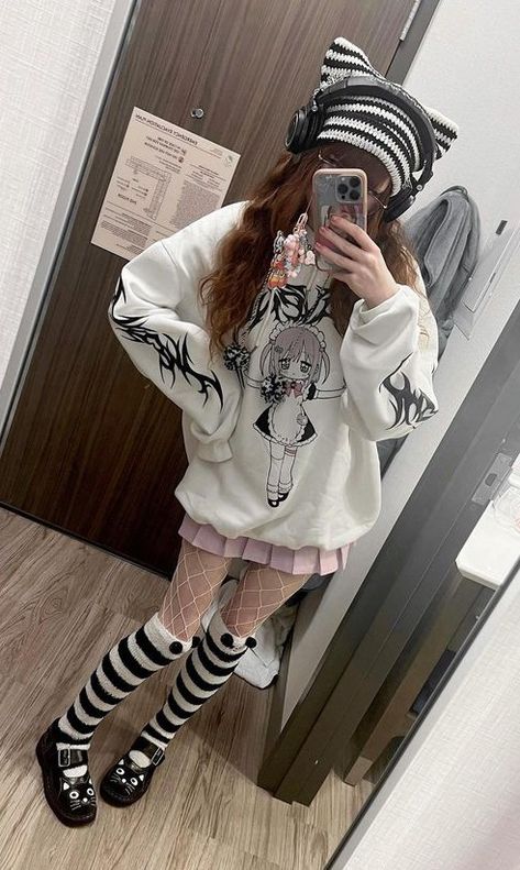 Cutecore Aesthetic, E Girl Aesthetic, Really Cute Outfits, Hot Outfits, Cute Fits, Grunge Aesthetic, Pastel Goth, White Outfits, Grunge Outfits