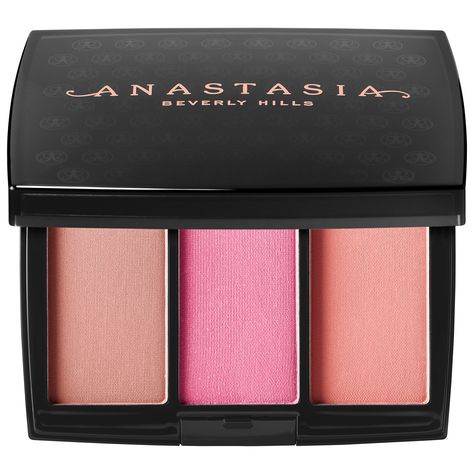 Shop Anastasia Beverly Hills’ Blush Trio at Sephora. This trio of fully pigmented blushes delivers buildable intensity with a seamless finish. True Spring Makeup, Makeup Artist Starter Kit, Anastasia Beverly Hills Blush, Mulberry Wine, Cheek Palette, Anastasia Beverly Hills Makeup, Matte Pink, Spring Makeup, Blush Palette