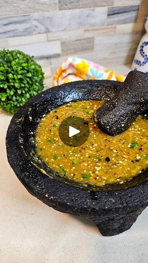 19K views · 249 reactions | Salsa tatemada en molcajete ...

Mi salsa favorita para mis tacos dorados, gorditas, tostadas. Tacos 🤤 
Para mi la salsas verdes son las mejores... 

Para esta utilicé 

25 bolitas de Chile Chiltepin o algusto 
Sal
2 dientes de Ajo
1 pedacito de Cebolla
3 Serranos
7 Tomatillos milperos
Cilantro

.
.
.
.
.
.
#salsa #salsaverde #salsademolcajete #molcajete #salsaverdetatemada #salsadetomatillo #teamverde
#cookingwithicook #salsataquera #salsamexicana | ICook,Ucook,We All cook | Los Cadetes De Linares · El Palomito Cilantro Tacos, Cilantro Salsa, Tacos Dorados, Salsa Verde, Mexican Food, Cilantro, Mexican Food Recipes, Tacos