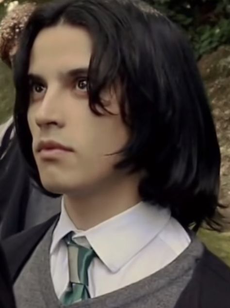 Leonardo Rocha - The marauders mini series The Marauders Fancast, Young Snape Fanart, Young Severus Snape Fanart, Severus Snape Fancast, Severus Snape Outfit, Snape Outfit, Young Marauders, Young Severus Snape, Severus Snape Lily Evans