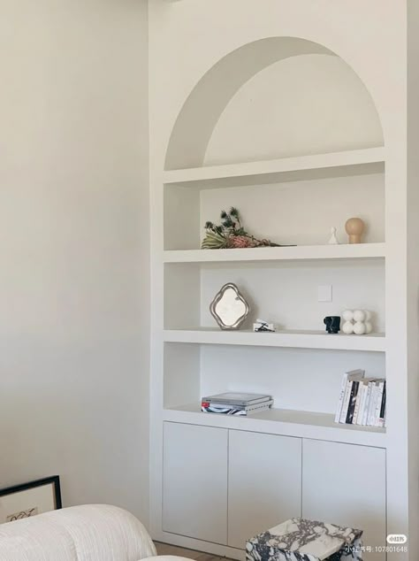 Inset Shelves In Wall, Alcove Shelves, Recessed Shelves, Spanish Home Decor, Wall Niche, Closet Layout, Shelving Design, Bedroom False Ceiling Design, Living Room Design Inspiration