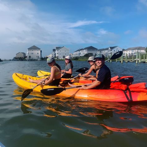 Family Summer Vacation Aesthetic, Family Trip Aesthetic, Family Vacation Aesthetic, Kayak Aesthetic, Hats Aesthetic, Kayaking Aesthetic, Cousins Trip, Cousin Camp, Family Summer Vacation