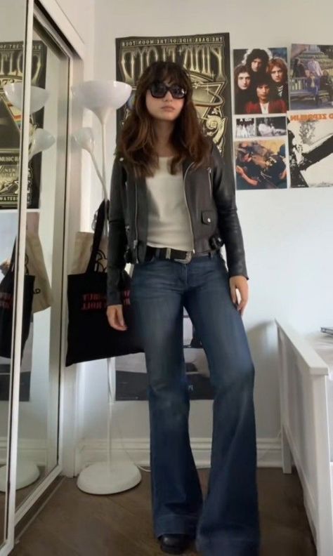 Rock Aesthetic Outfits, Rockstar Aesthetic Outfits, Rockstar Gf Aesthetic, Gf Aesthetic, Aesthetic Lana Del Rey, 70s Inspired Outfits, Lana Del Rey Aesthetic, Look 80s, Downtown Girl Aesthetic