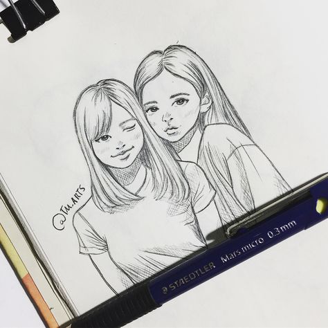 Lisjen Staedler Illustration, Best Friend Drawing Sketches, Best Friend Sketches, Friends Sketch, Illustration Anime, Best Friend Drawings, Bff Drawings, Pencil Sketch Images, Fanart Drawing