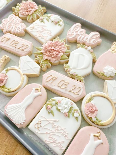 3 Doz Bridal Shower Cookies Wedding Cookies Custom Cookies - Etsy Blush Bridal Shower Cookies, Floral Wedding Shower Cookies, Floral Bridal Cookies, Wedding Themed Cookies, Bridal Shower Decorated Cookies, Bridal Cookies Decorated, Wedding Shower Cookies Decorated, Pink Bridal Shower Cookies, Wedding Shower Sugar Cookies