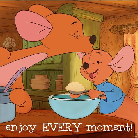 Kanga and Roo Roo Winnie The Pooh, Kangaroo Illustration, Winnie The Pooh Pictures, Beauty In Everything, Winnie The Pooh Quotes, Winnie The Pooh Friends, Pooh Quotes, Old Disney, Pinturas Disney