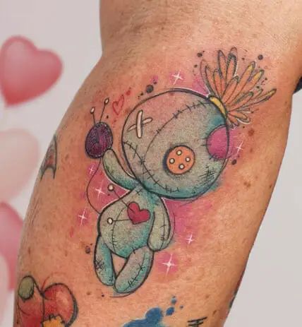 Voodoo Doll Tattoos, Disney Tattoos Unique, But Tattoo, Voodoo Doll Tattoo, Voodoo Tattoo, Journal Headers, Tat Inspiration, Disney Sleeve Tattoos, Stitch Drawings