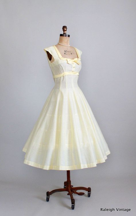 Vintage 1950s Yellow Garden Party Sundress. Yellow 1940s Dress, White 1950s Dress, 1950 Clothes, Yellow Garden Party, 1950s Sundress, Vintage Sun Dress, 1950 Dress, Yellow Vintage Dress, Sundress White