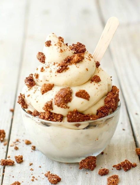 19 Whole30 Snacks That Will Actually Keep You Satisfied - Ideal Me Whole 30 Dessert, Protein Ice Cream Recipe, Cookies And Cream Ice Cream, High Protein Cookies, Whole 30 Snacks, Vegan Ice Cream Recipe, Vanilla Ice Cream Recipe, Low Carb Ice Cream, Paleo Recipe