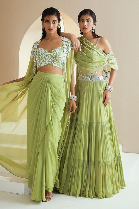 Buy Seema Thukral Green Chiffon Draped Embellished Choli And Lehenga Set Online | Aza Fashions Cape Organza, Mehandi Outfits, Inai Pengantin, Mehendi Outfit, Trendy Outfits Indian, Mehendi Outfits, Lehenga Designs Simple, Long Cape, Fabric Skirt