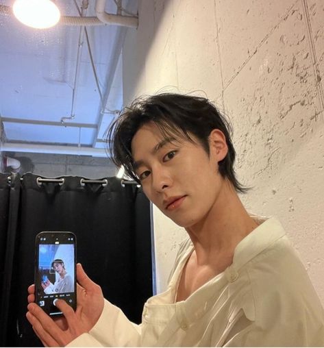 Lee Jae Wook Selca, Lee Jae Wook Selfie, Lee Jae Wook, Hi Boy, Jae Wook, Lee Jae-wook, Castle Aesthetic, Han Hyo Joo, Happy Birthday Video