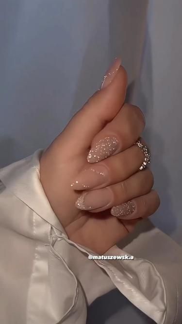 more in the telegram Soiree Nail Design, Nails For A Quinceanera Guest, Nail Ideas Champagne, Homecoming Nails Ideas, Fancy Nail Art Designs Sparkle, Nail Art Champagne, Champagne Birthday Nails, New Year Nail Inspiration, Holiday Nude Nails