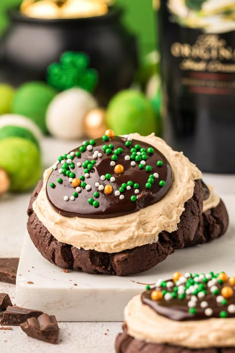 Irish Coffee Desserts, Irish Coffee Cookies, Cookie Day Ideas, Irish Cookies, Cookies From Around The World, Cookies 2023, Alaska Cruise Packing, Irish Foods, St Patrick's Day Cookies