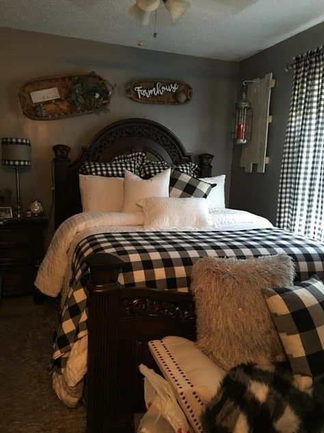 Winter Bedroom Decor, Paris Themed Bedroom, Holiday Bedroom, Beautiful Bedroom Decor, Farmhouse Style Bedrooms, Mobile Home Decorating, Luxury Room Bedroom, Comfy Bedroom, Farmhouse Decorating