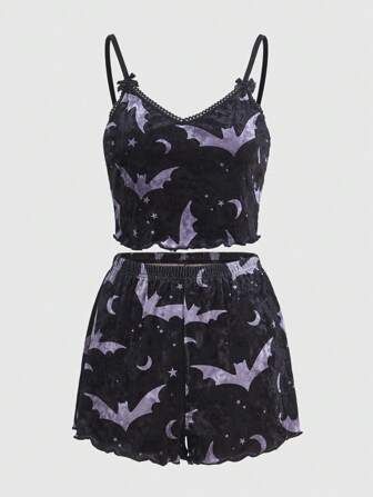 Goth Pajamas, Heart Cartoon, Goth Princess, Bat Print, Cute Pjs, Cute Sleepwear, Cute Pajamas, Fashion Wishlist, Study Style