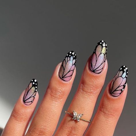 Birthday Nail Designs, Butterfly Nail Designs, Butterfly Nail Art, Almond Shape Nails, Butterfly Nail, Manicure E Pedicure, Chrome Nails, Nail Accessories, Almond Nails