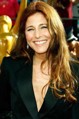 Catherine Keener Actresses With Black Hair, Catherine Keener, John Malkovich, Jeffrey Donovan, Female Actresses, Aging Gracefully, American Actress, Movie Stars, Actors & Actresses