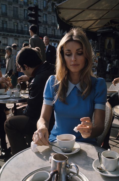 7 of Sharon Tate's most iconic outfits - i-D Estilo Blair Waldorf, Latest Summer Fashion, Sharon Tate, Catherine Deneuve, Old Money Style, A Cup Of Coffee, Old Money Aesthetic, Rich Girl, French Girl