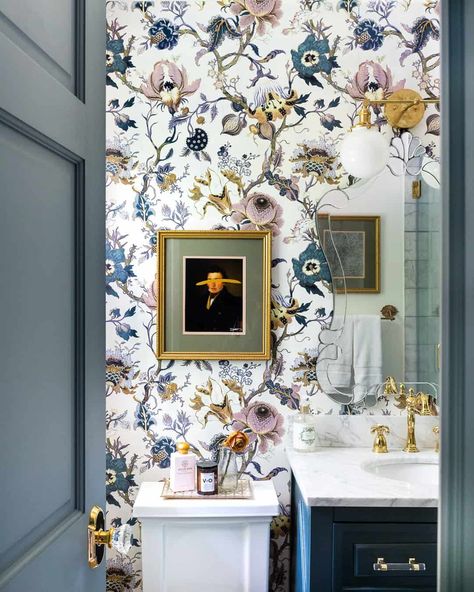 Can I Wallpaper A Bathroom? — MELANIE LISSACK INTERIORS Peel And Stick Blue Wallpaper, Colorful Bathrooms, House Of Hackney Wallpaper, Fun Bathroom, Anthro Style, Bad Inspiration, Wallpaper Disney, Iconic Wallpaper, Bathroom Wallpaper