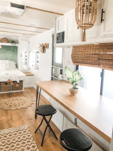 Rv Boho Remodel, Farmhouse Rv Remodel, Minimalist Rv Interior, Boho Trailer Interior, Rustic Rv Remodel, Cottage Rv Makeover, Rv Furniture Replacing, Rv Dinette Replacement Ideas, Camper Renovation Dinette