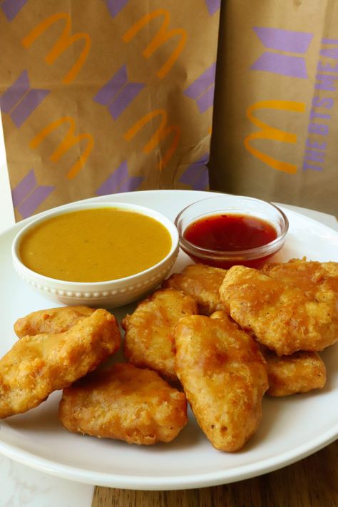 McDonald’s Chicken Nuggets and Cajun Sauce – BTS Meal - Moribyan Mcdonalds Nuggets, Mcdonalds Chicken, Cajun Sauce, Chicken Nugget Recipes, Tempura Batter, Food Inspired, Healthy Lunches, Index Page, Sweet Chili