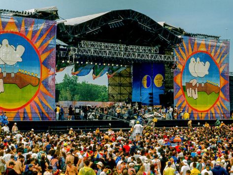 Woodstock Concert, Woodstock 99, Trippy Stuff, 1969 Woodstock, Woodstock '99, Woodstock Music, Woodstock 1969, Festival Aesthetic, Dionne Warwick