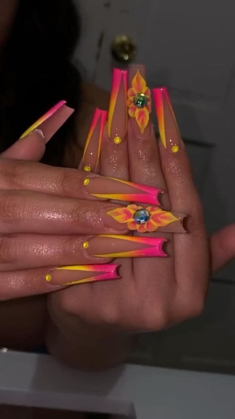 Pin on nails inspiration/inspo 🤍 Pink Nails Long, Yellow Acrylic Nails, Acrylic Nails Long, Ballerina Nails Designs, Nails Flower, Yellow Nails Design, Sunflower Nails, Long Acrylic Nail Designs, Dope Nail Designs