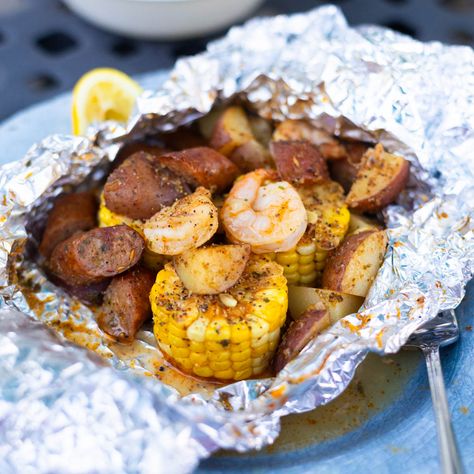 Shrimp Boil Foil Packets, Easy Shrimp Boil, Easy Skewers, Shrimp Boil Foil, Spicy Pulled Pork, Grilled Tilapia, Easy Burgers, Breakfast Vegetables, Buttermilk Fried Chicken