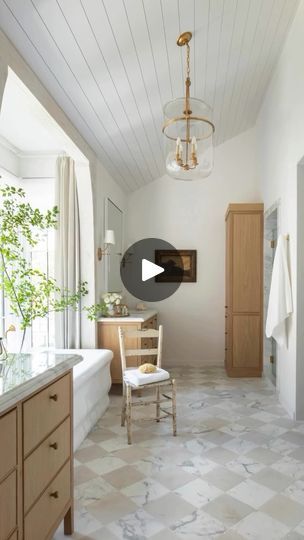 1.5K reactions · 55 shares | I’m a sucker for a checkered floor and this limestone + marble combo is just 👌🏻👌🏻
So beautiful. 
Design and video @marieflaniganinteriors 🤍 | Becki Owens | goated. · where is my mind (piano version) Becki Owens Bathroom, Becki Owens Kitchen, Where Is My Mind Piano, Marble Tile Bathroom Floor, Limestone Bathroom Floor, Limestone Floor Tiles, Marble Bathroom Floor, Checkered Floor, Marble Tile Bathroom